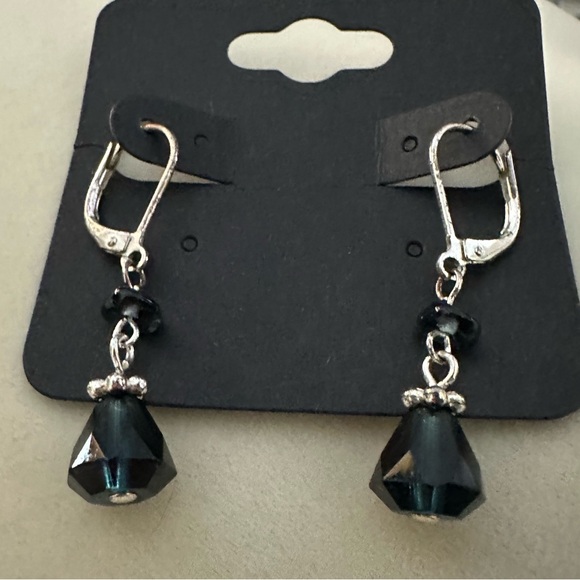 Dk Blue Gem Cut Crystals with Silver Tone. Lever Back Dangle Earrings - Picture 3 of 3